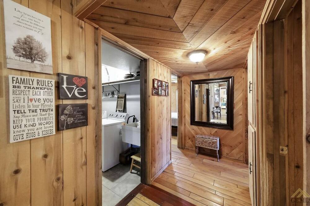 Photo of Bedroom in Bodfish