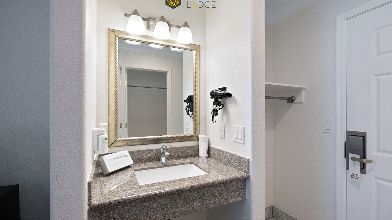 Photo of Bathroom in Seaside