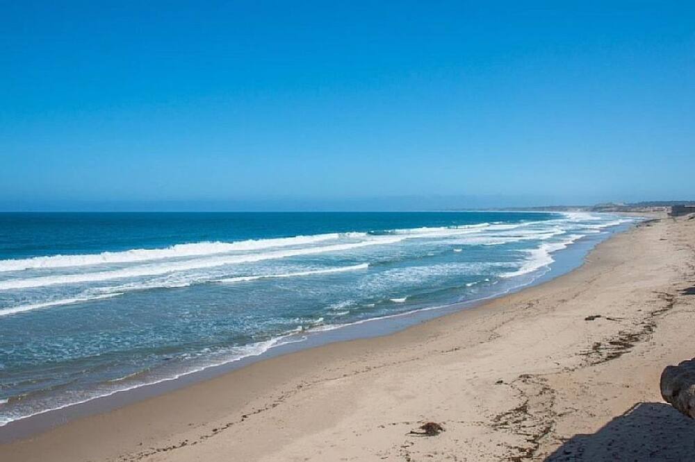 Photo of Others in Monterey