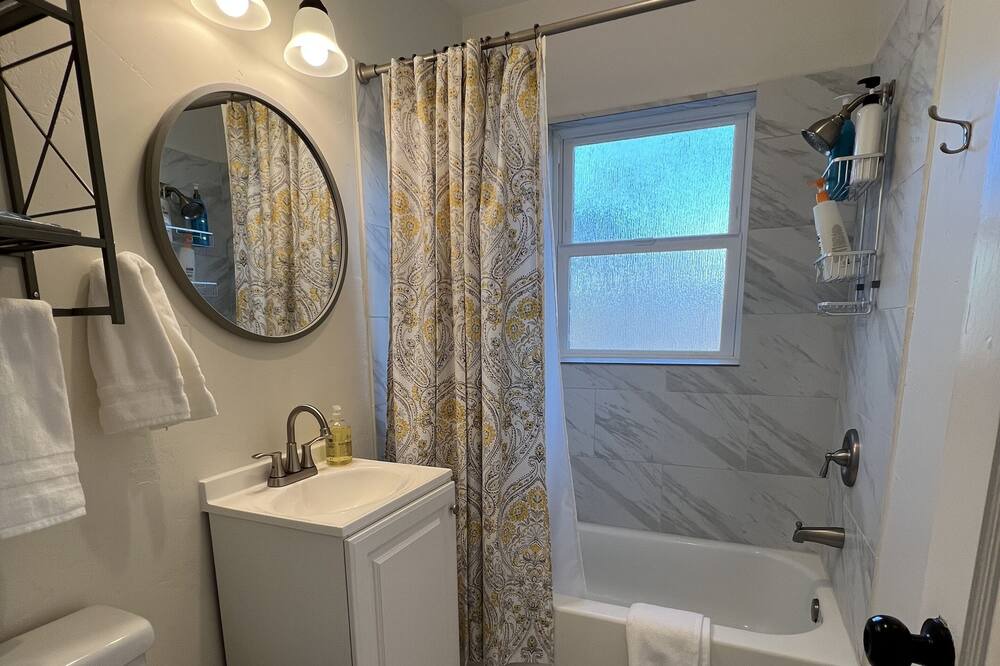 Photo of Bathroom in Atascadero