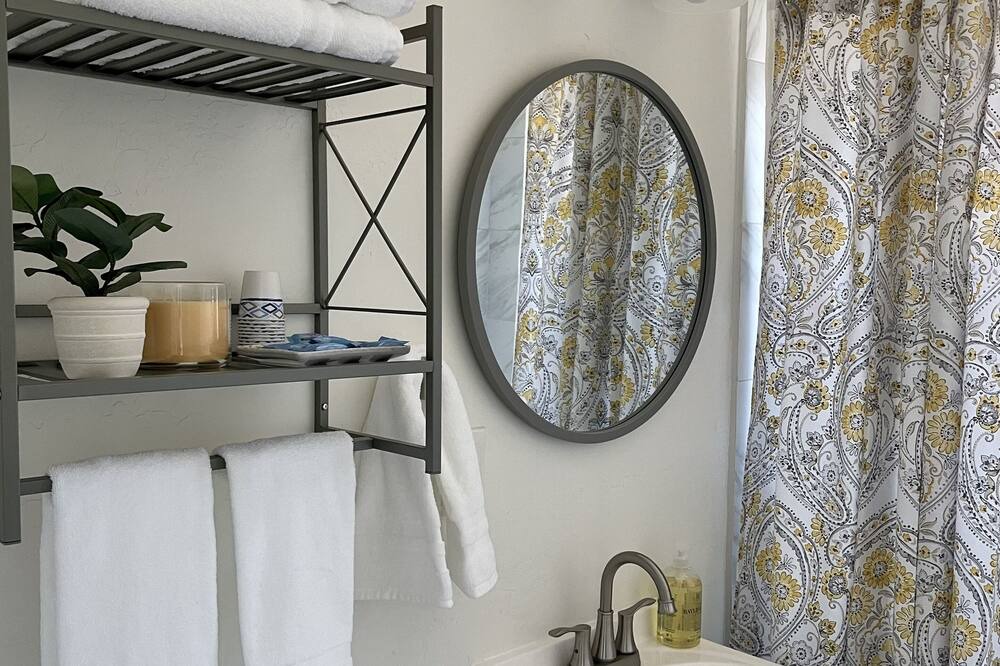 Photo of Bathroom in Atascadero