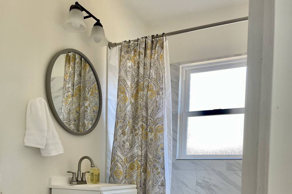 Photo of Bathroom in Atascadero