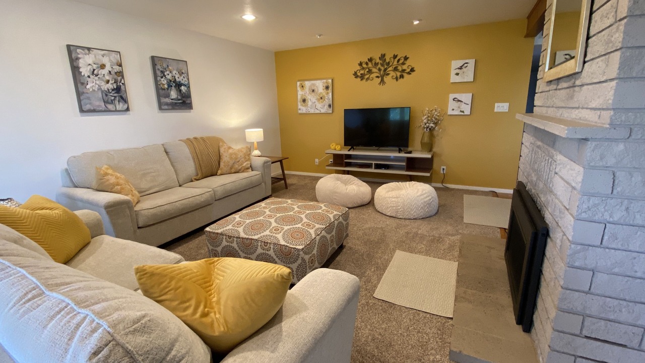 Photo of Livingroom in Greenwood