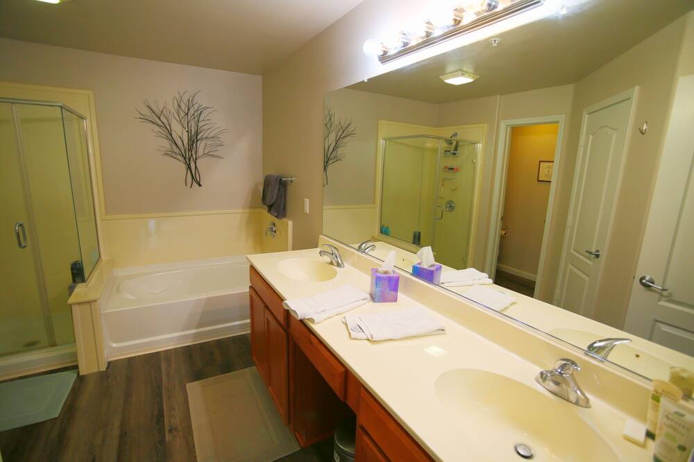 Photo of Bathroom in Reno