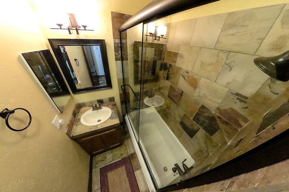 Photo of Bathroom in Kirkwood
