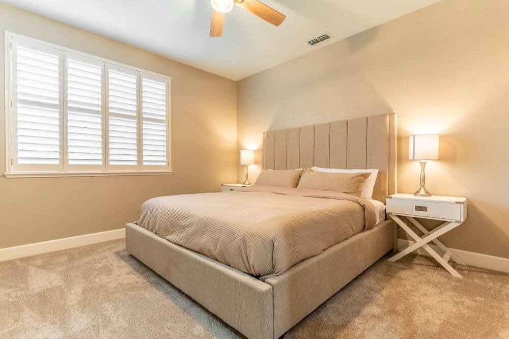 Photo of Bedroom in Elk Grove