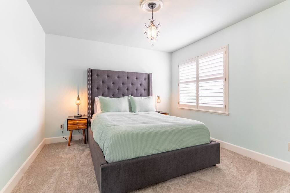 Photo of Bedroom in Elk Grove