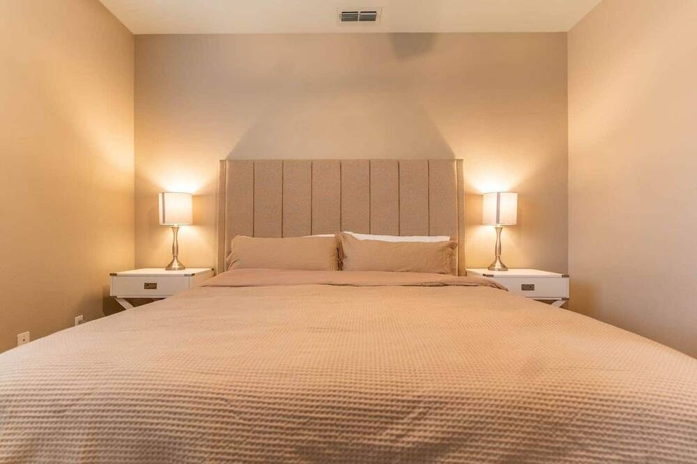 Photo of Bedroom in Elk Grove