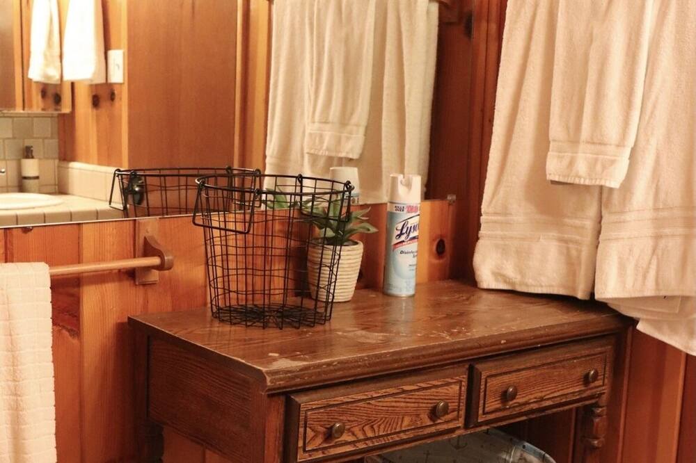 Photo of Bathroom in Wishon