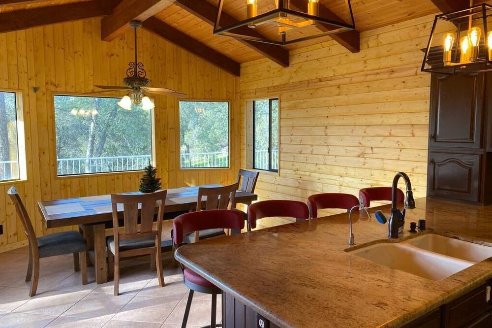 Photo of Kitchen in Coarsegold