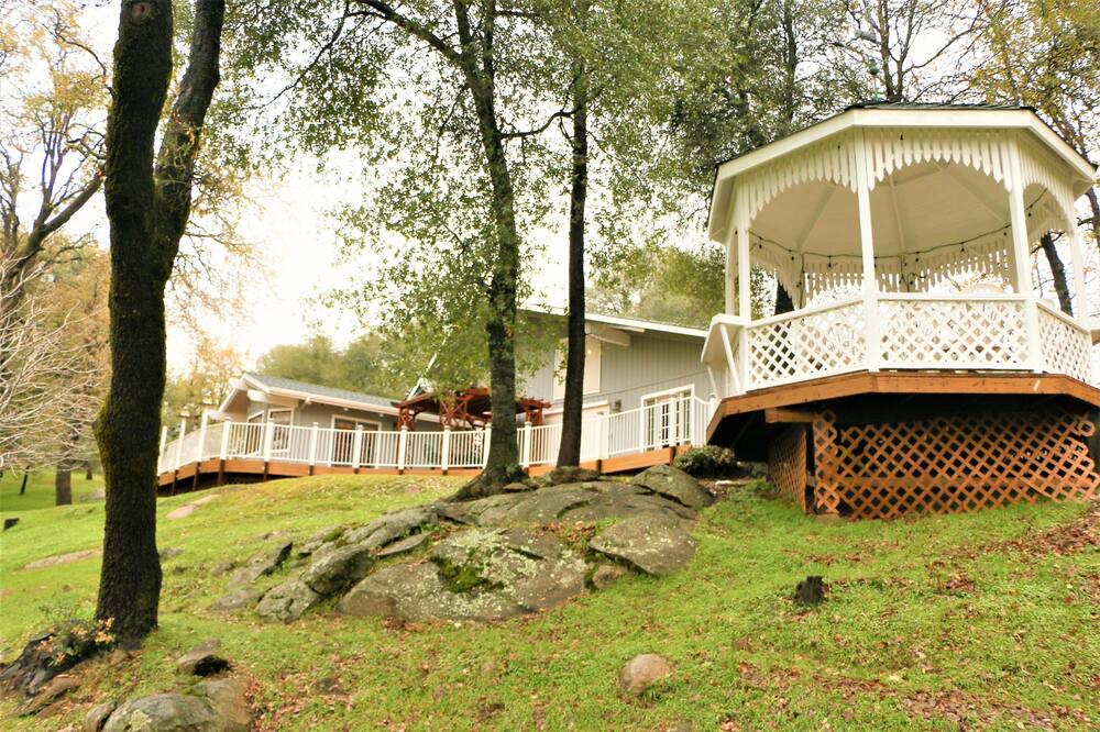 Photo of Outdoor in Coarsegold