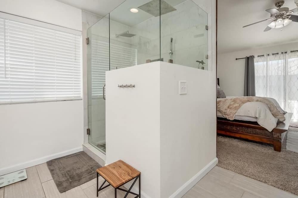 Photo of Bedroom in Lemoore