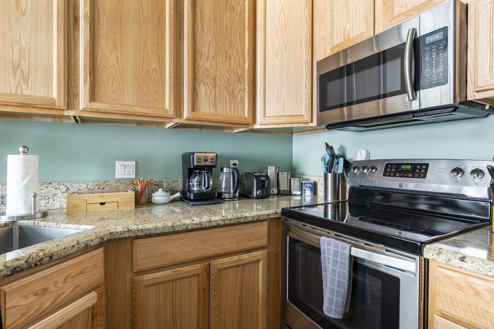 Photo of Kitchen in Mammoth Lakes