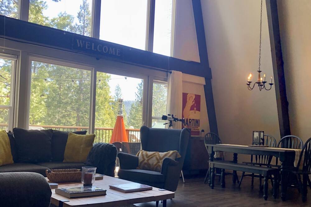 Photo of Bedroom in Cold Springs