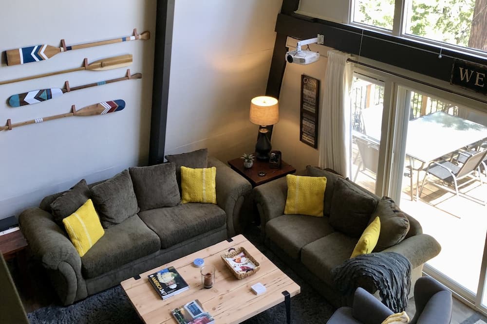 Photo of Bedroom in Cold Springs