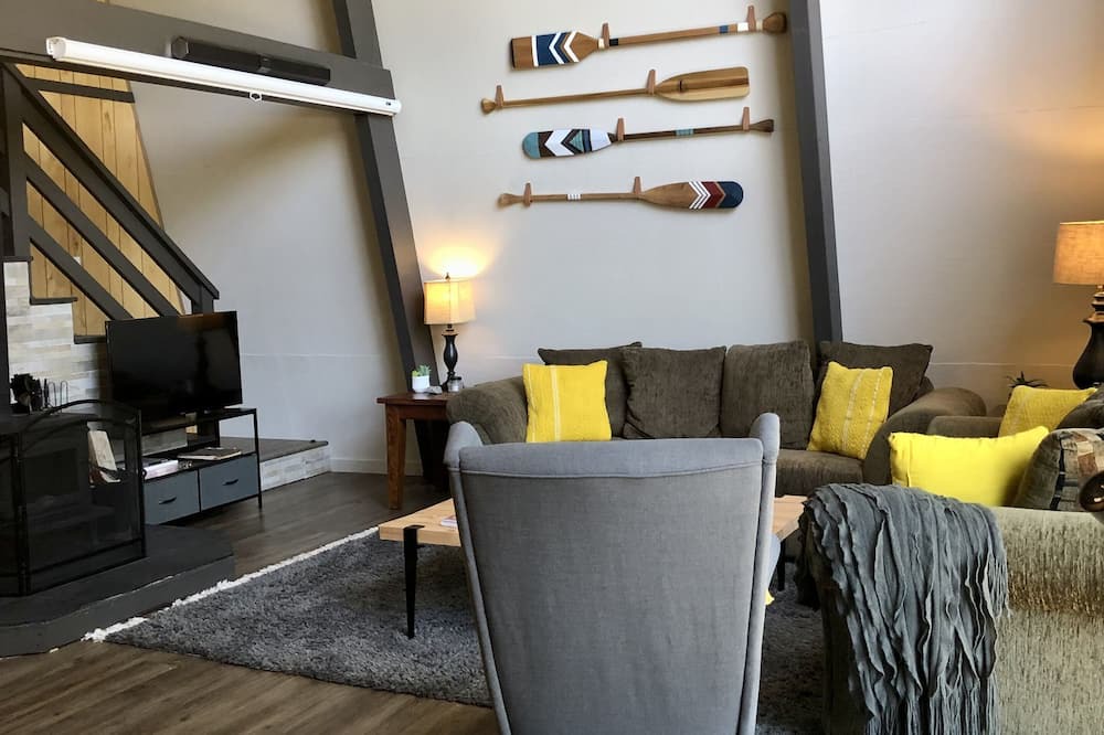 Photo of Bedroom in Cold Springs