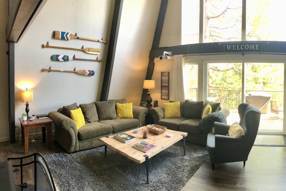 Photo of Bedroom in Cold Springs