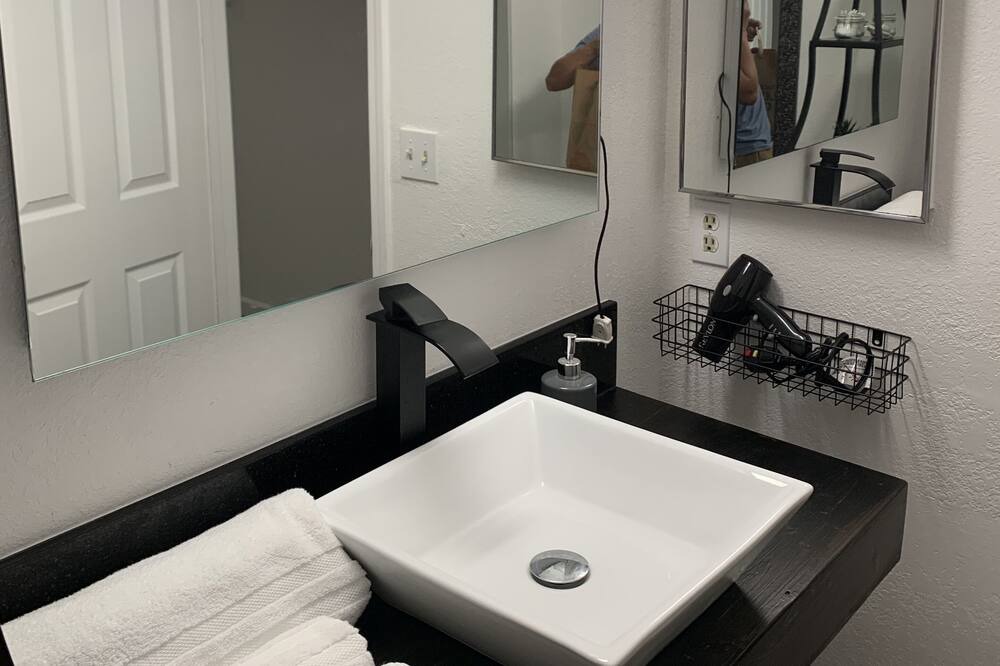 Photo of Bathroom in Florin