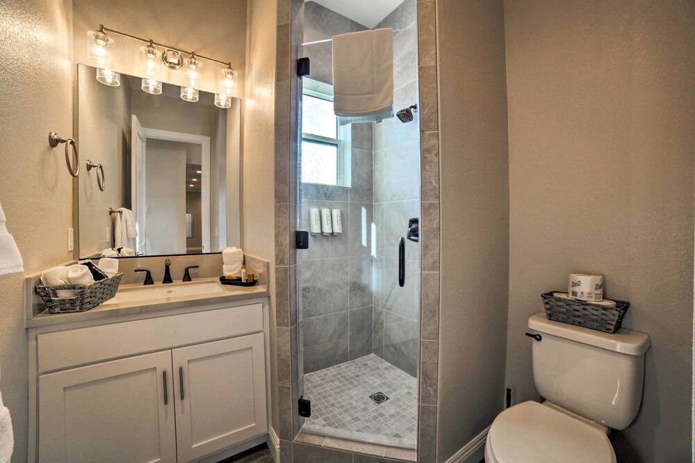 Photo of Bathroom in Carson City