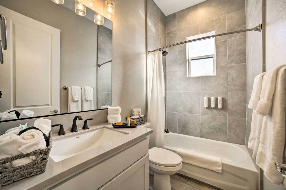 Photo of Bathroom in Carson City