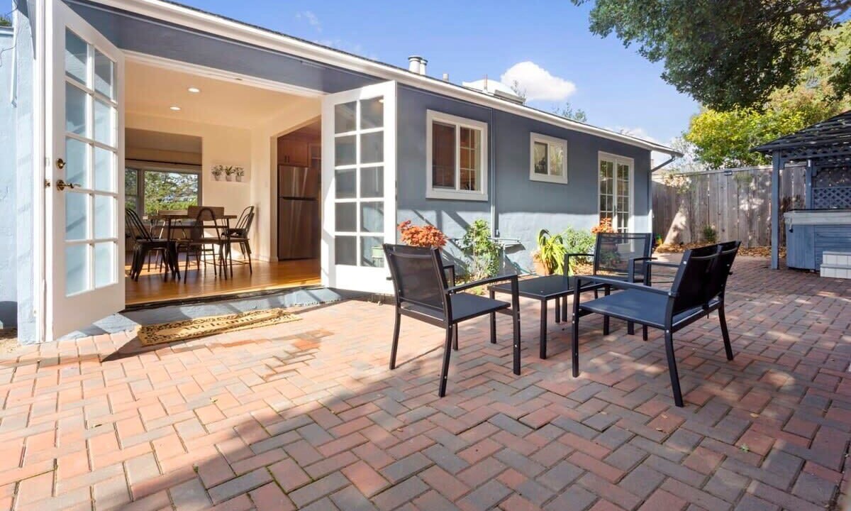 Photo of Patio Balcony in Belmont