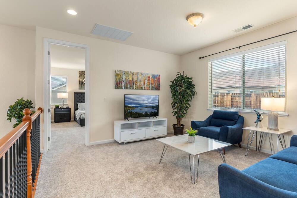 Photo of Livingroom in Reno
