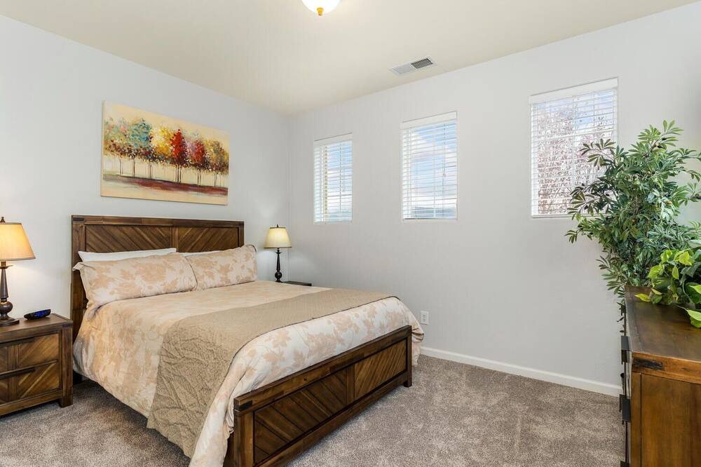 Photo of Bedroom in Reno