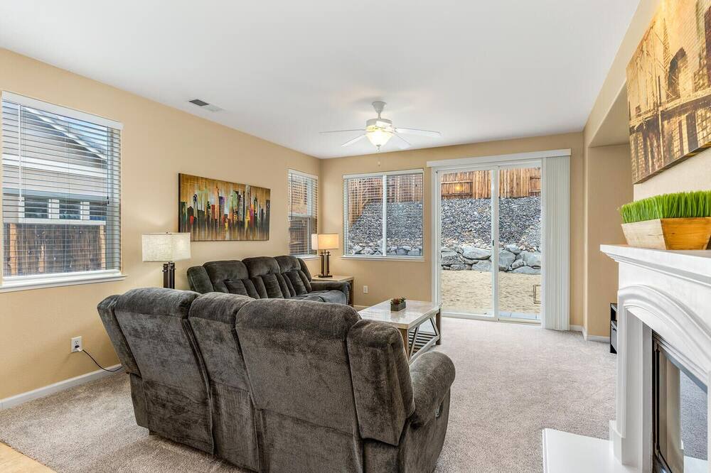Photo of Livingroom in Reno