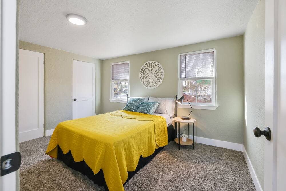 Photo of Bedroom in Tulare