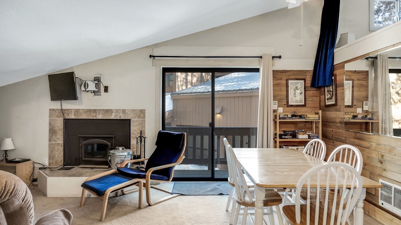 Photo of Livingroom in Bear Valley