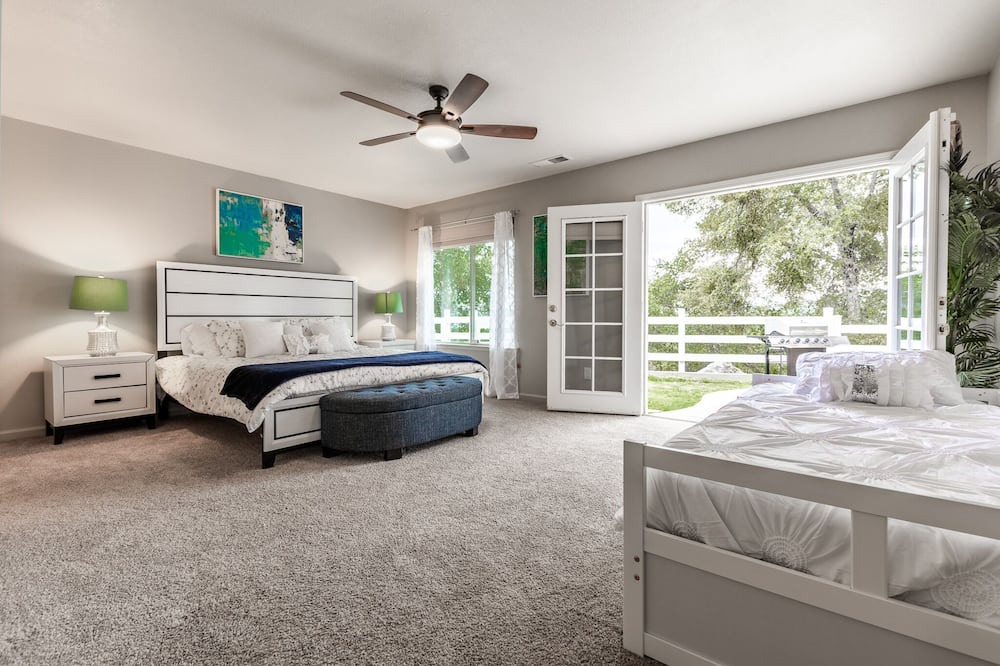 Photo of Bedroom in Oakhurst
