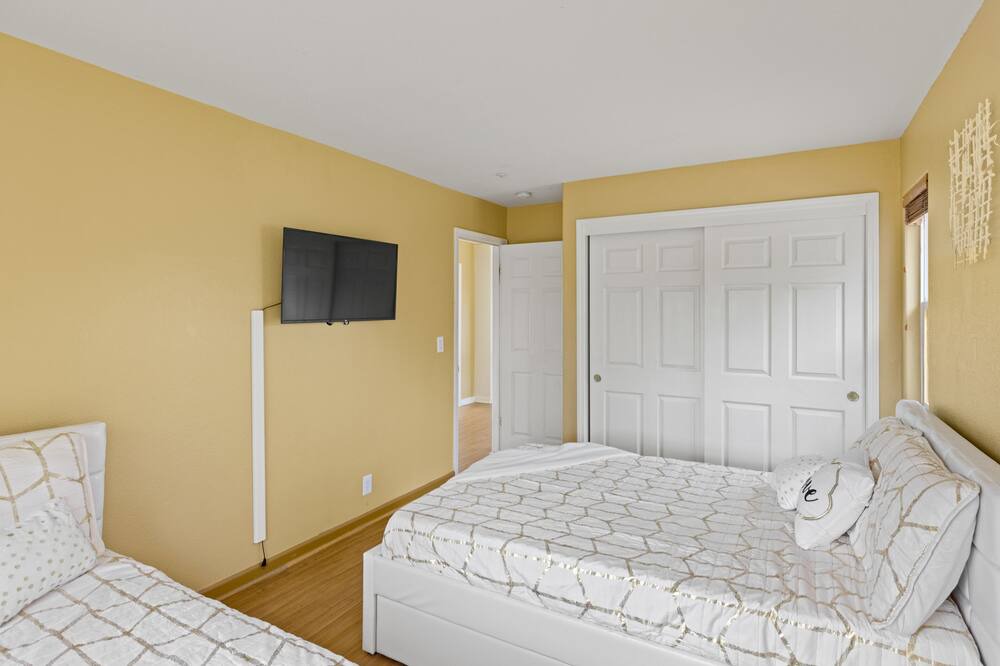 Photo of Bedroom in Salinas