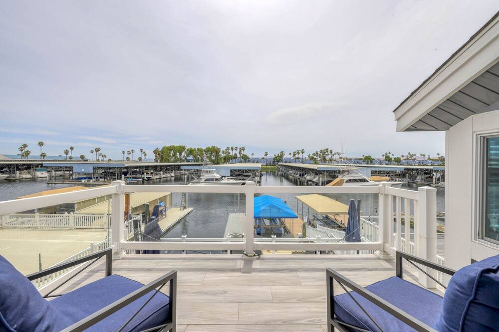 Photo of Patio Balcony in Discovery Bay