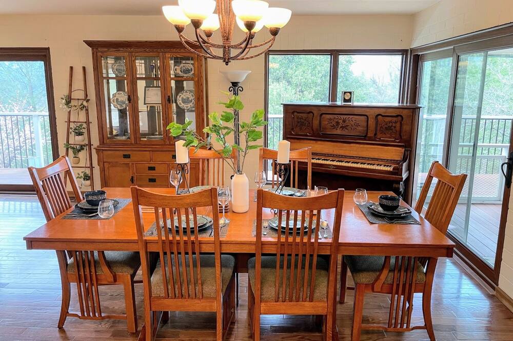 Photo of Bedroom in Oakhurst