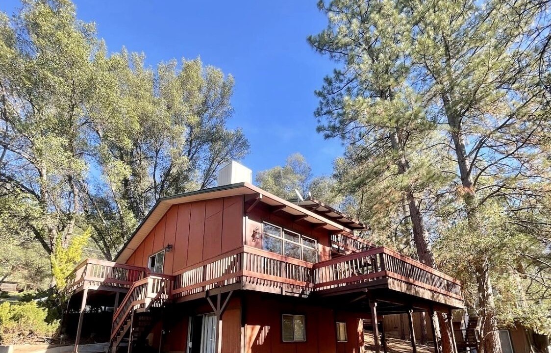 Photo of Outdoor in Groveland