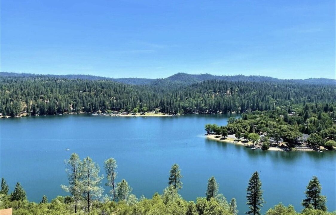 Photo of Outdoor in Groveland