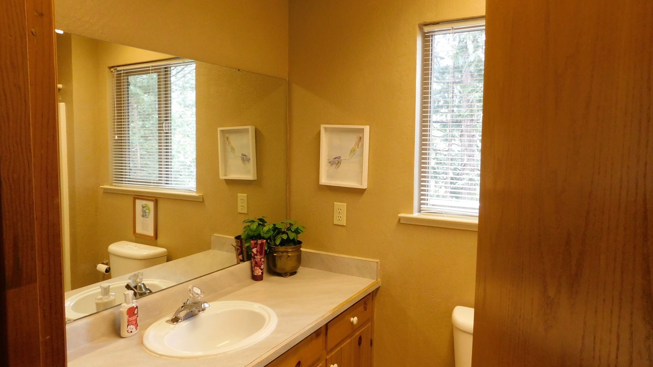 Photo of Bathroom in Cold Springs