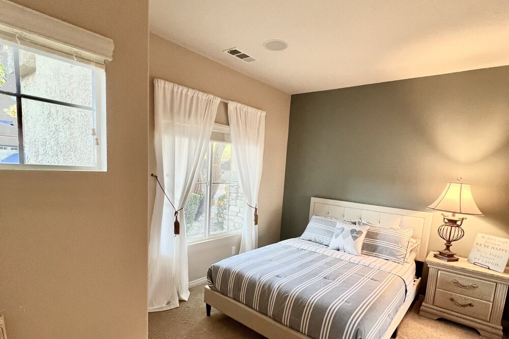Photo of Bedroom in Desert Hot Springs