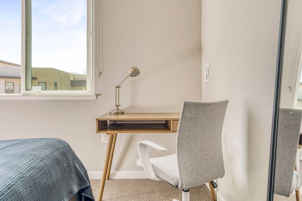 Photo of Bedroom in Sunnyvale West
