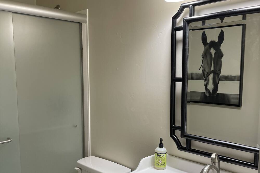 Photo of Bathroom in Creston