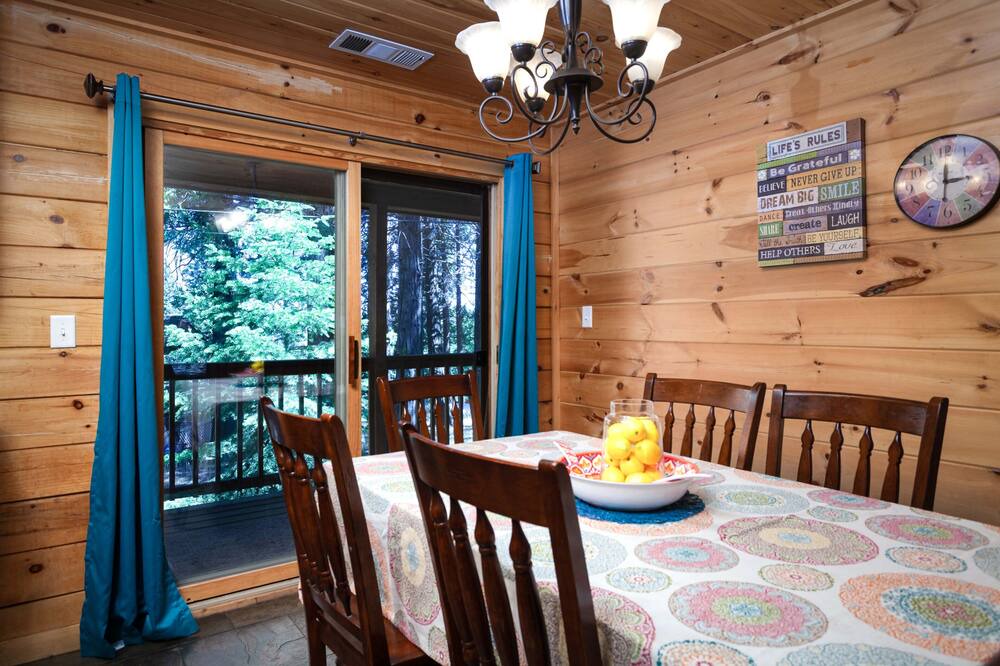 Photo of Kitchen in Alta Sierra