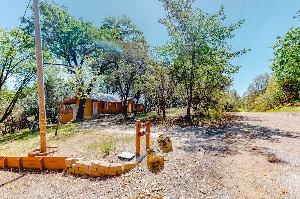 Photo of Others in Wishon