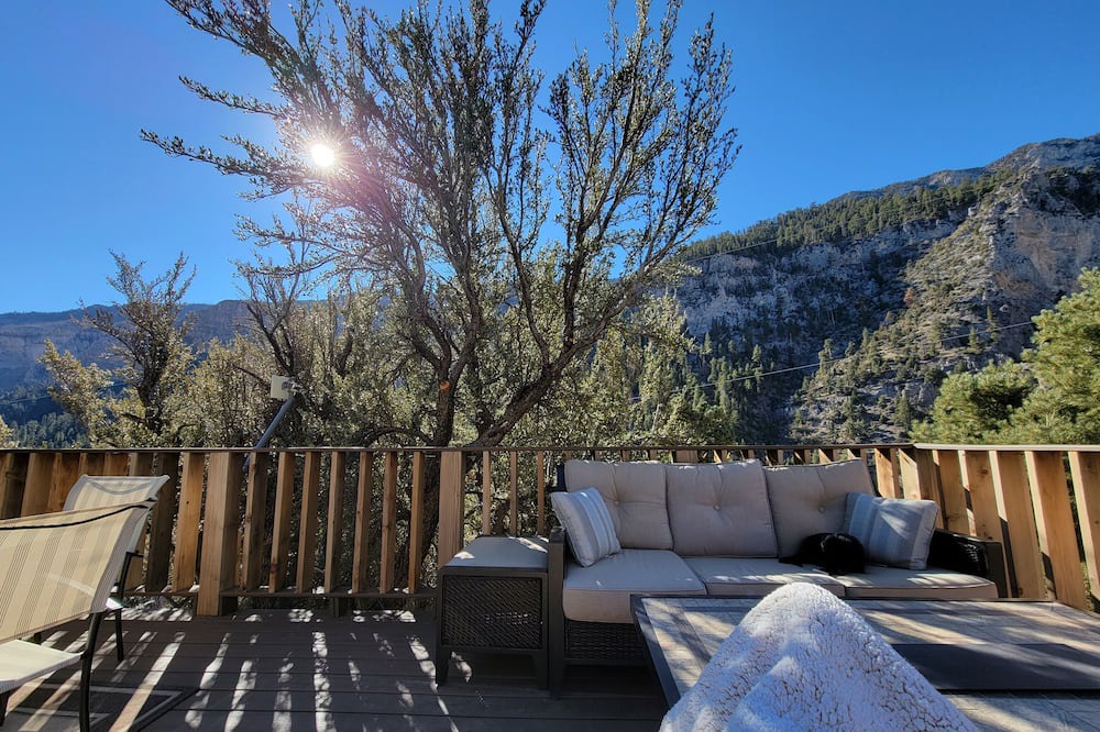 Photo of Patio Balcony in Mount Charleston