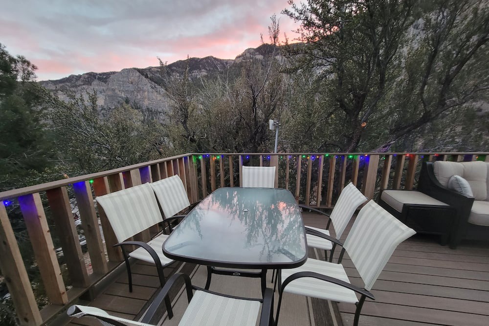 Photo of Patio Balcony in Mount Charleston