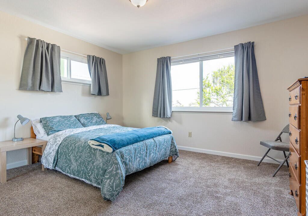 Photo of Bedroom in Baywood-Los Osos