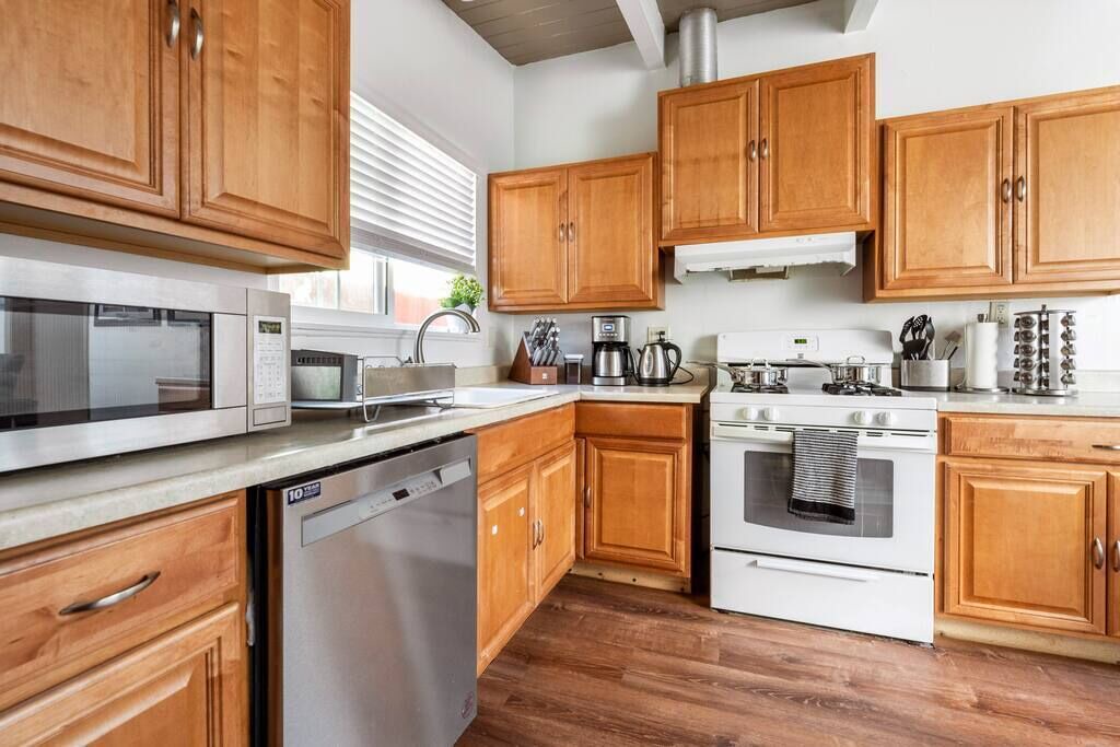 Photo of Kitchen in Tennyson - Alquire