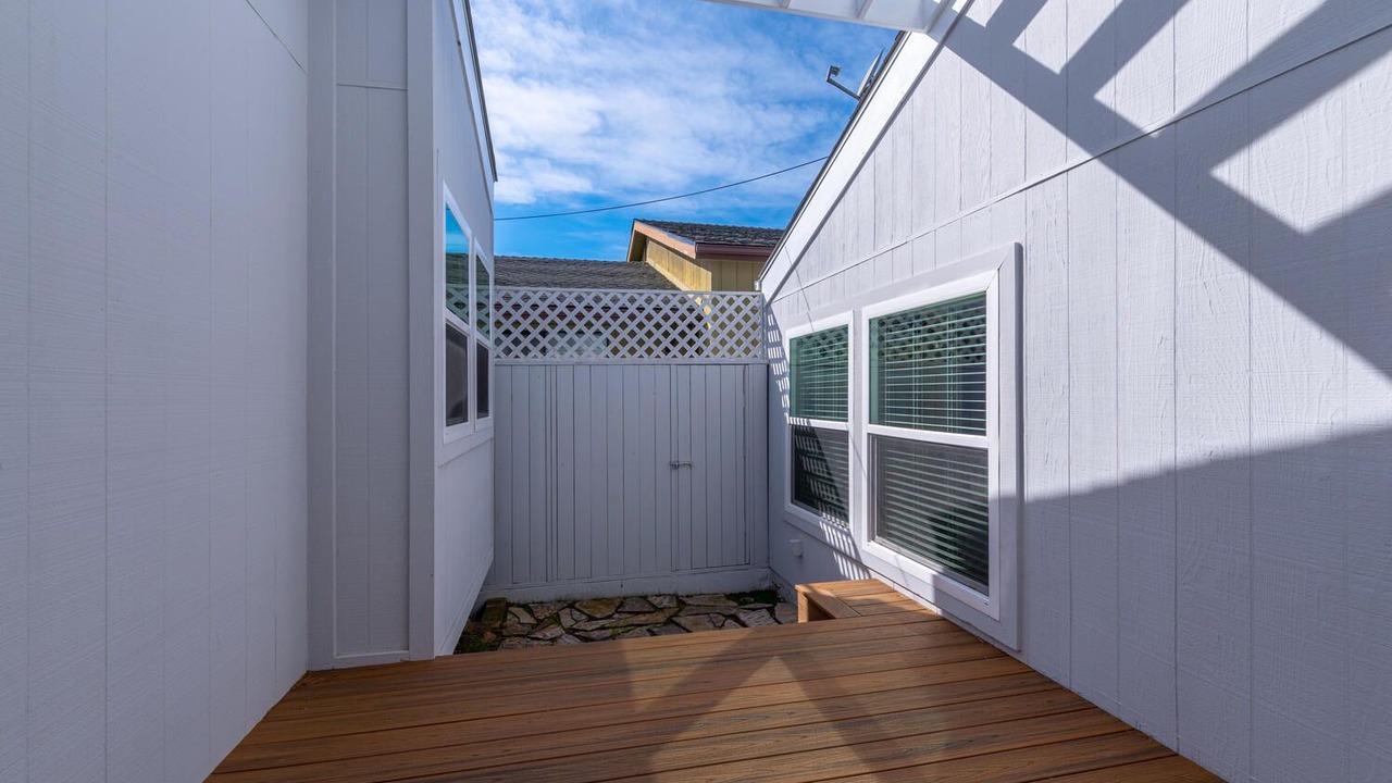 Photo of Outdoor in Park Hill