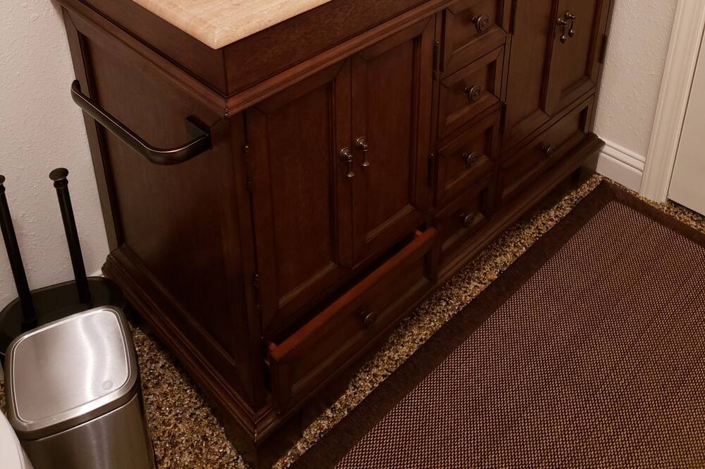 Photo of Bathroom in Coarsegold
