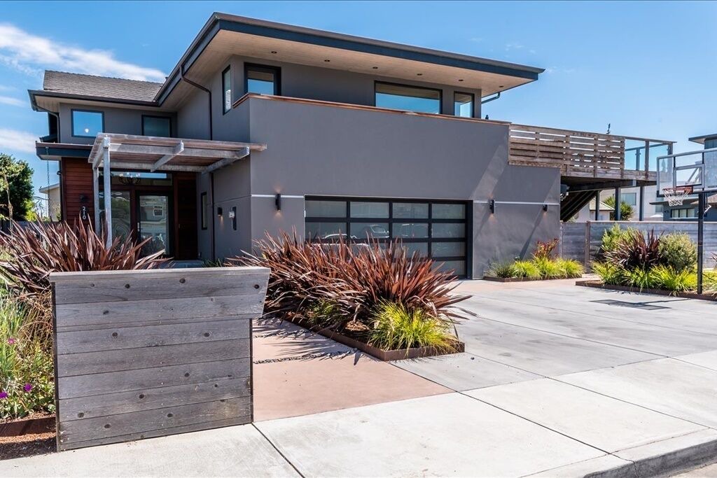 Photo of Outdoor in Westside Santa Cruz