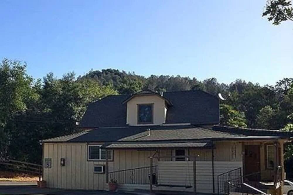 Photo of Outdoor in Jamestown